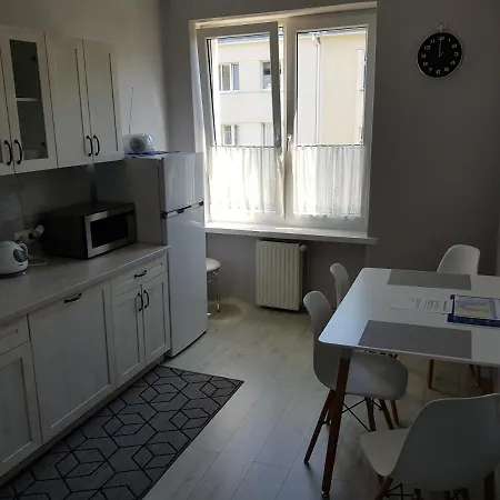 Sogdynia Apartament Przy Skwerze Kosciuszki Dla 2 + 2 *